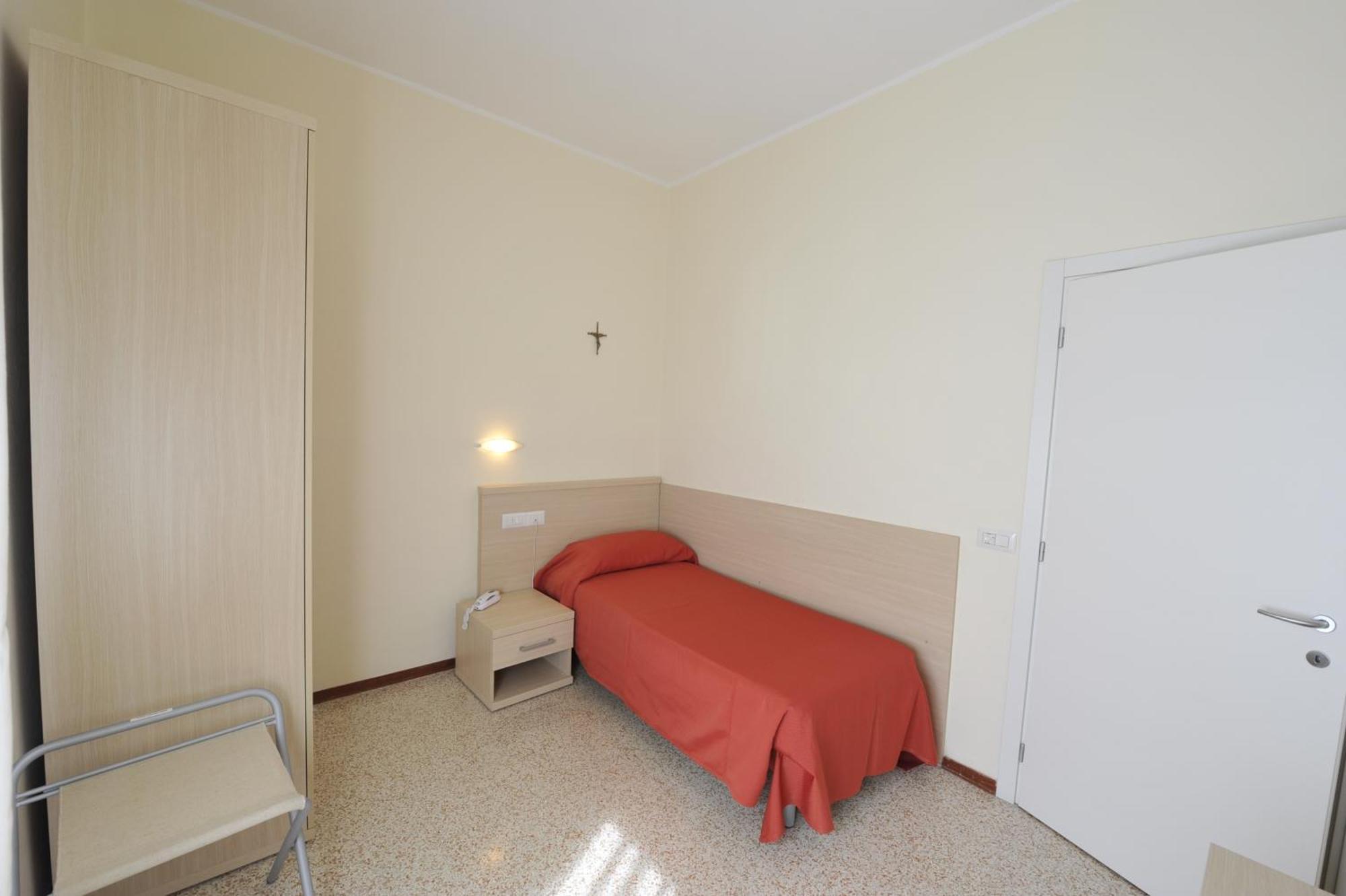 Hotel Villa San Giuseppe San Bartolomeo Al Mare Chambre photo