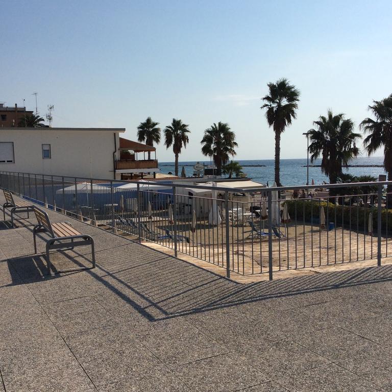 Hotel Villa San Giuseppe San Bartolomeo Al Mare Extérieur photo