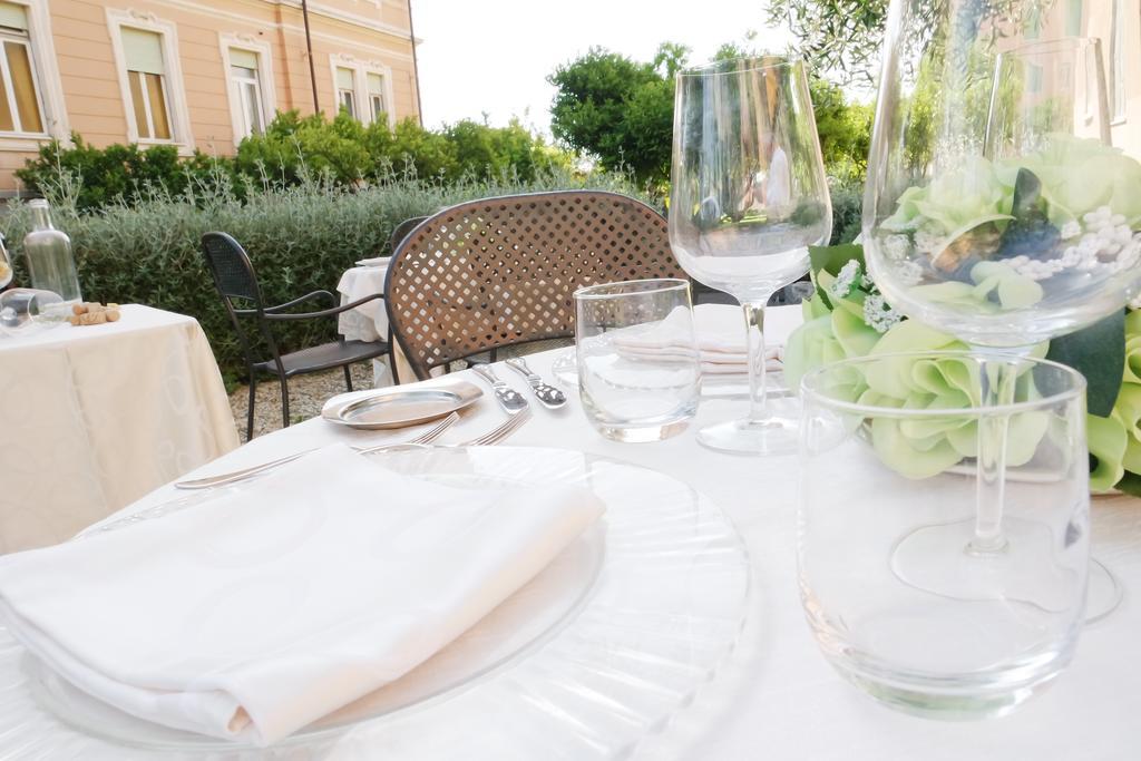 Hotel Villa San Giuseppe San Bartolomeo Al Mare Extérieur photo